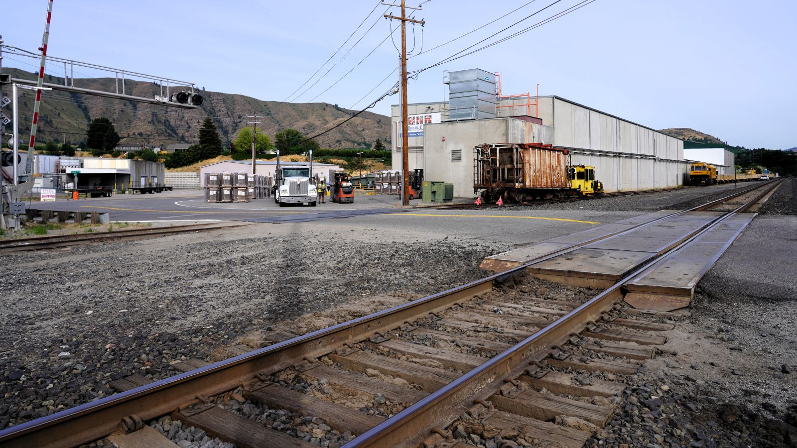 Closure Coming: Old Monitor Road and Main Street