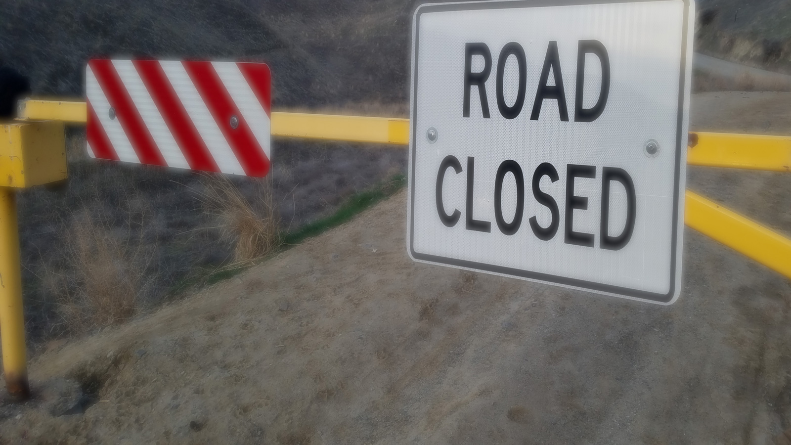 Horselake Road closed because of fire danger